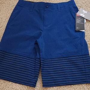 Boys Under Armour shorts size 12